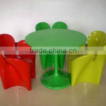 Fiberglass outdoor table with chair