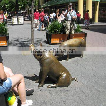 2015 New Design Garden Decoration Bronze Golden Pig Statue photo-2