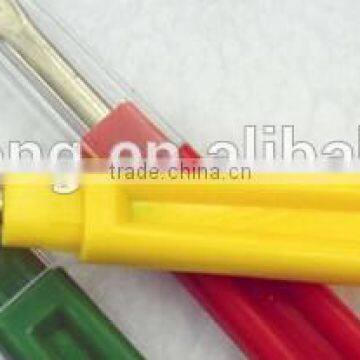 Cheapest Plastic Handle Sewing Seam Ripper Thimple photo-3