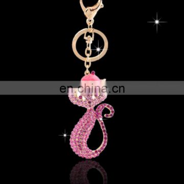 Promotional wholesale cheap custom crystal souvenir metal rhinestone cat keychain manufacturers in yiwu China MCA-0014