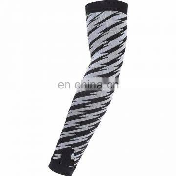 Wholesale Cycling Wear Arm Sleeves - Custom Cycling Socks Arm Sleeves Revenue Cycling photo-2