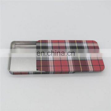 Flat Sliding Tin Candy Packaging Case With Embossing photo-4