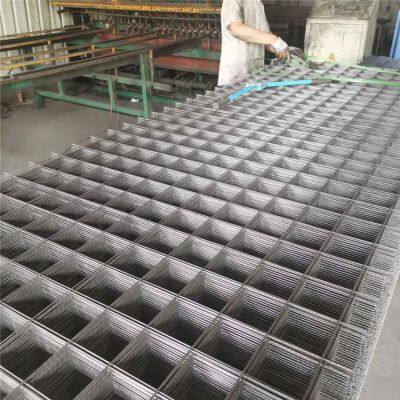 ISO Standard Welded Wire Mesh Panel in Square Hole Design 30m Roll Length photo-2