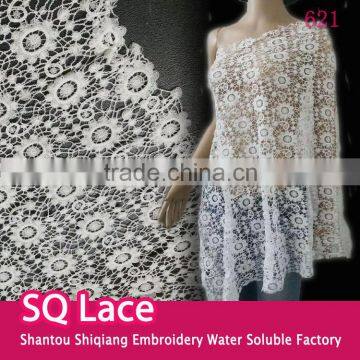 2016 Whole Sale 100% Polyester Lace Milk Lace Fabric for Garment