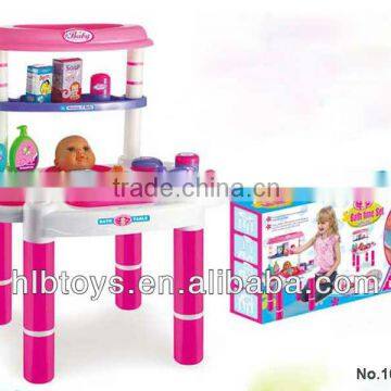 Washing table set w/doll ,kitchen play set