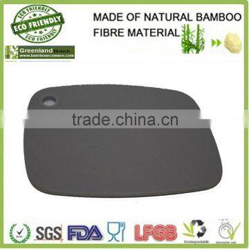 simple and convenient natural bamboo fibre cutting board