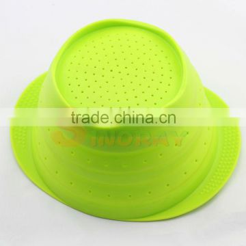 Silicone Foldable Colander for Your Kitchen