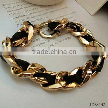 Yiwu Landy jewelry fabric and gold plating intertwined chain bracelet