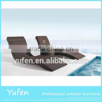 2016 hot sale rattan outdoor garden lounger furniture