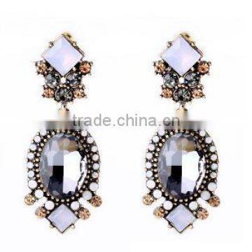 top quality women grey crystal earring