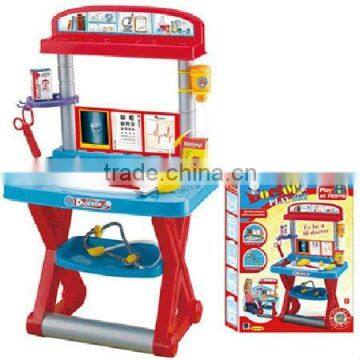 661-65 Kids Doctor Play Set