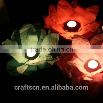 Flower floating water lantern