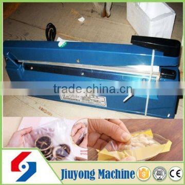 affordable and practical heat sealing machine with conveyor belt