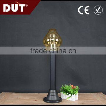 China Manufacturer Weathering-resistant Garden Use Plastic Lawn Lamp photo-2