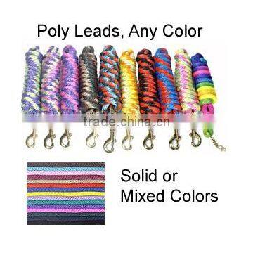 Mixed colors horse lead core rope with heavy swivel snaps