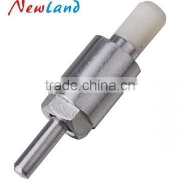 female stainless steel nipple drinker