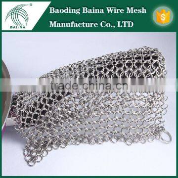 Factory supply stainless steel cleaner chainmail pan scrubber