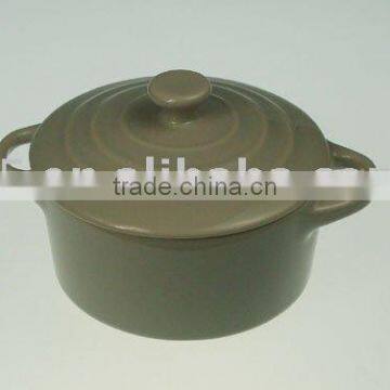 Stoneware casserole Round shape