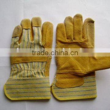 Golden cow split leather glove with reinforced palm
