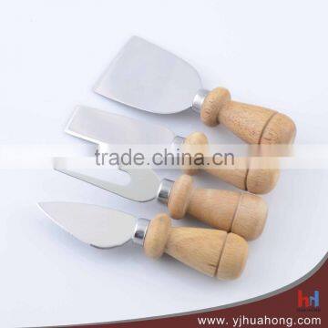 4Pcs Cheese Knife Set with Wooden Handle