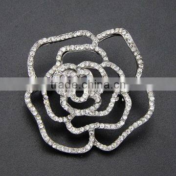 New Hollow Design Rose Brooches 2016 Gold Shine Crystal Rose Brooch for High End Party Dress photo-3