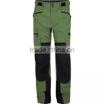 Men Cargo Pockets Hiking and Climbing Softshell Pant