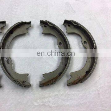 68003589AA Parking Brake Shoes for Wrangler JK Dodge Nitro KA 2007-2015