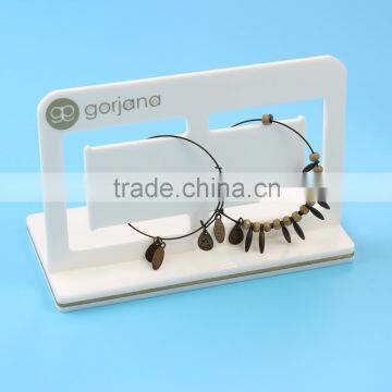 Fashionable White Bracelet Display Stand