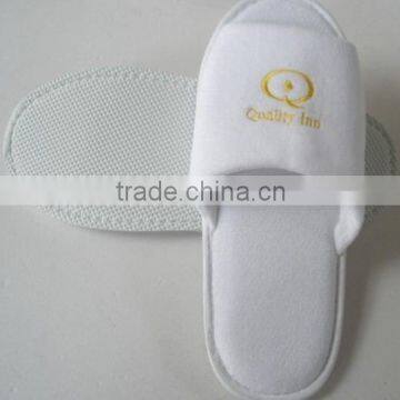 White cotton hotel slipper