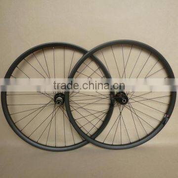 29er carbon wheelset 23.5mm mtb carbon wheels 32h wide 30mm with Titanium wire