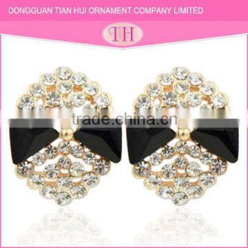 OEM alloy zinc crystal beautiful stud earring designs for women