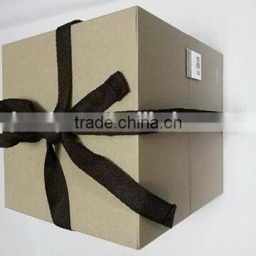 2016 High Quality Paper Box for Cosmetic Packaging/Gift Packaging with Cheap Price