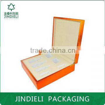 Orange Women Custom Leather Cosmetic Box Packaging photo-3