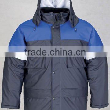 Rain jacket with high frequency welding