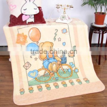 Hot sell high Quality Super Soft Polyester Baby Blanket 2.8kg