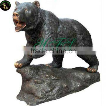 Bronze or brass bear animal statue for garden sculpture