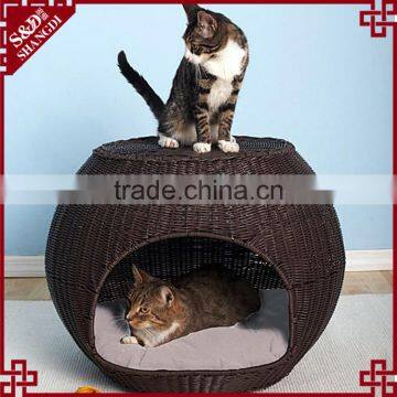 High Quality Dark Brown PE Wicker Woven Large Dog House for Sale photo-2