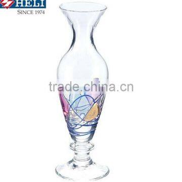 beautiful desingn glass vase with pattern