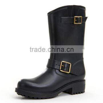 Mid-tube Europe Style Custom Women Cheap Rain Boots With Buckles photo-2