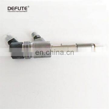 0445110715 common rail injector assembly, built in F00VC01365 valve assembly, 0445110715 diesel injector.