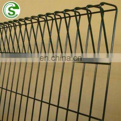 Home Garden Powder Coated Metal Welded Roll Top BRC Fencing