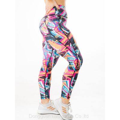 Woman's Plus Size Capris Activewear Exercise Leggings W/Designs&Digital&Mesh photo-4