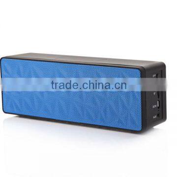 Christmas promotion gift oem logo bluetooth speaker for tablets