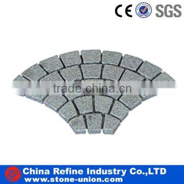 China Natural Green Granite Cube Stone On Mesh