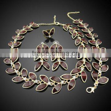 gold,gemstone jewelry in gold,fashion gemstone jewelry in gold