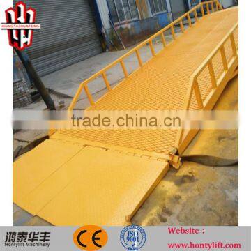 12 ton mobile hydraulic container loading ramp/forklift ramp from China manufacturer