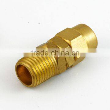 Brass swivel fitting