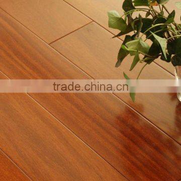 Plank engineered wood flooring