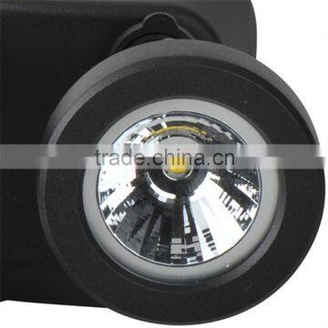 Triple Heads 36W 2700-6500K Die-cast Aluminum 220 Volt Motion Sensor Light photo-4