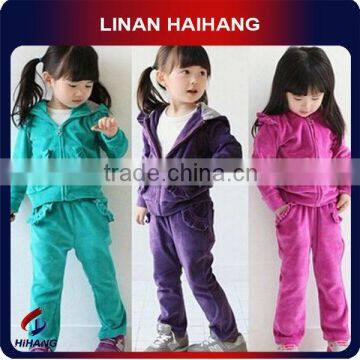 Hot selling manufacturers velvet baby clothes factory